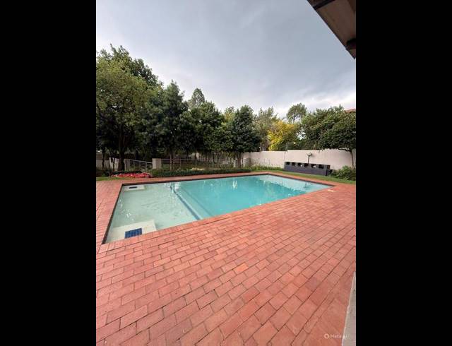 2 BEDROOM APARTMENT FOR SALE IN FOURWAYS